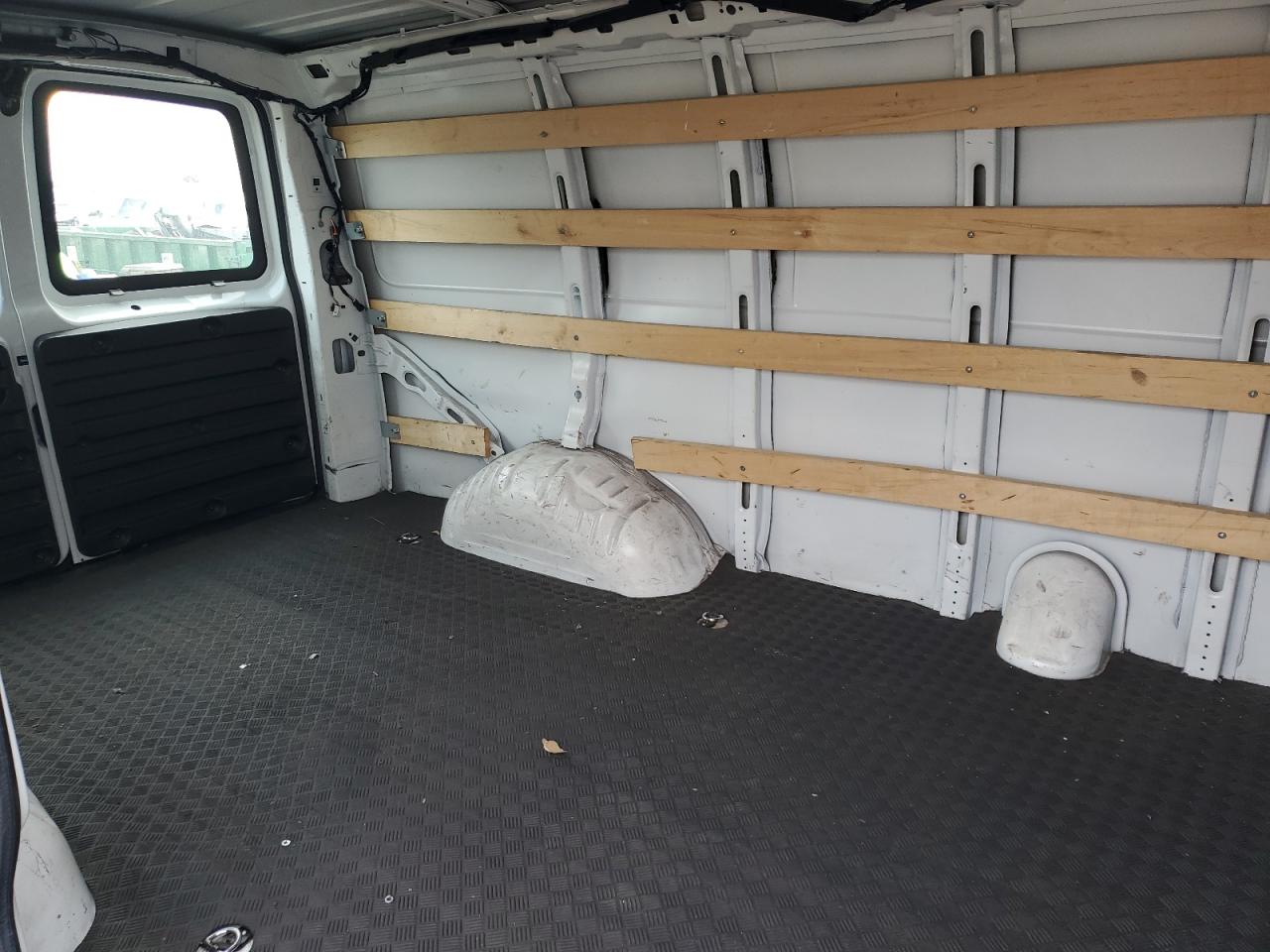 2021 Chevrolet Express G2500 VIN: 1GCWGAFP5M1208066 Lot: 91101575