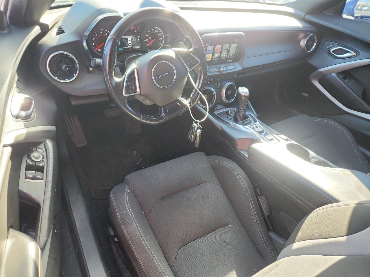 2018 Chevrolet Camaro Lt VIN: 1G1FB3DS6J0101233 Lot: 90848065