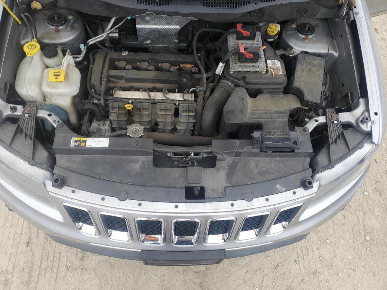 2015 Jeep Compass Sport VIN: 1C4NJCBA4FD235643 Lot: 93409455