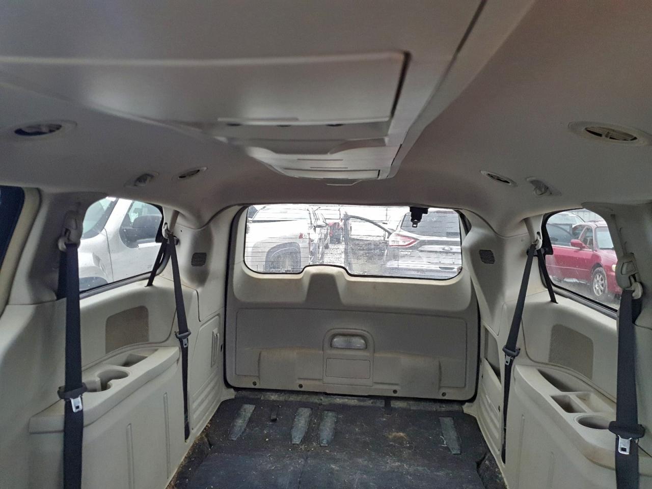 2011 Chrysler Town & Country Touring VIN: 2A4RR5DG2BR703121 Lot: 93837235