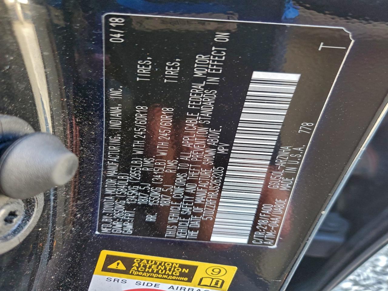 2018 Toyota Highlander Le VIN: 5TDZZRFH8JS263205 Lot: 94493485