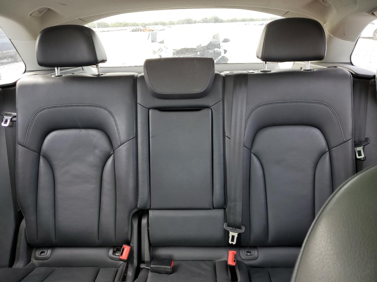 2017 Audi Q5 Premium Plus VIN: WA1L2AFP8HA045950 Lot: 92246875