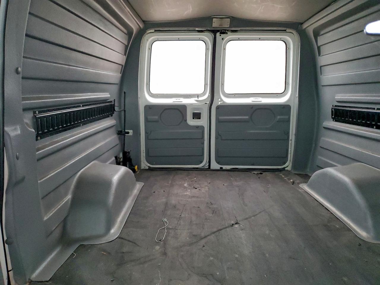 1999 Ford Econoline E250 Van VIN: 1FTPE242XXHC35699 Lot: 93426795