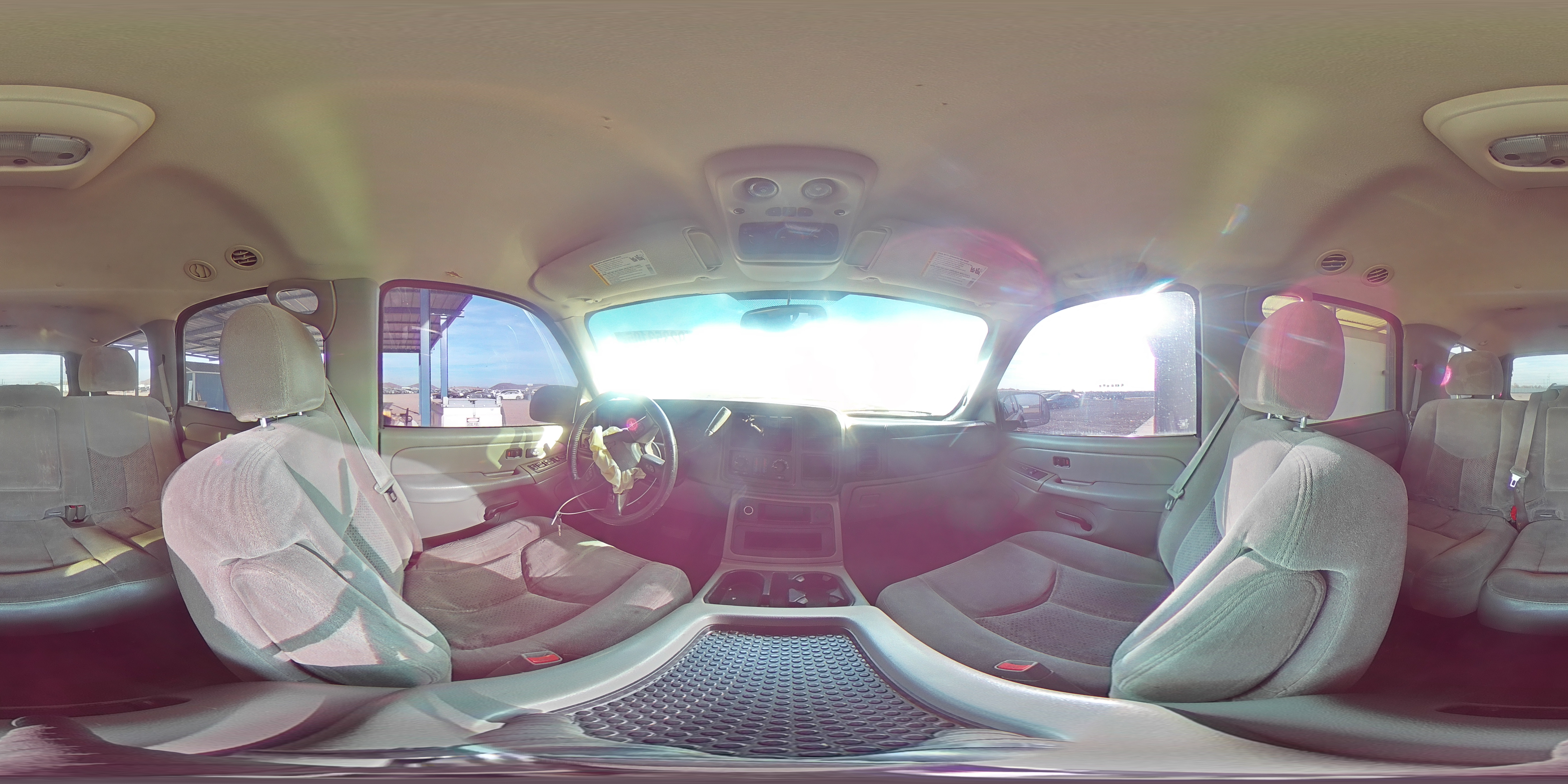 2004 Chevrolet Tahoe C1500 VIN: 1GNEC13T44R203877 Lot: 92353105