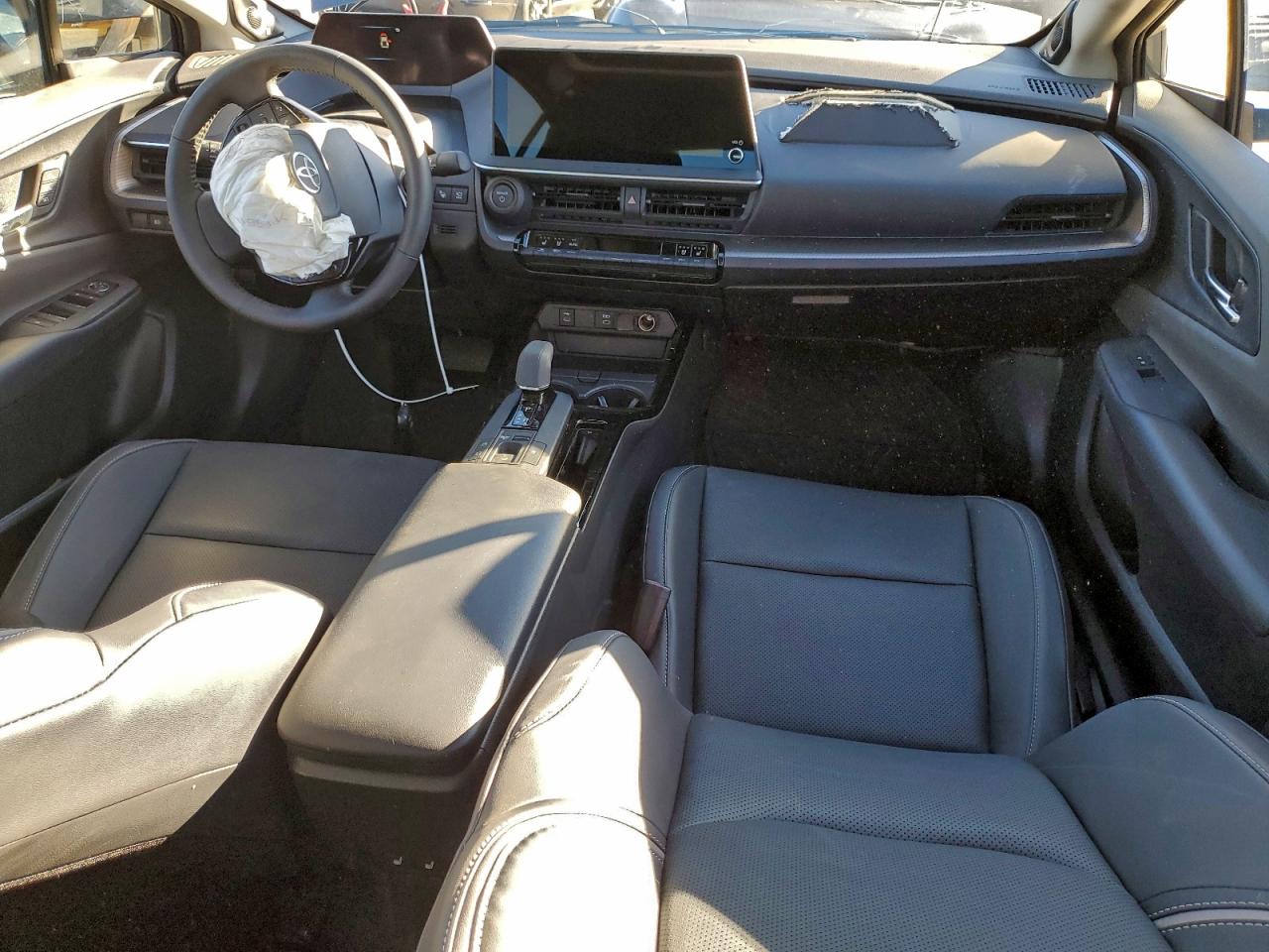 2026 Toyota Prius Le VIN: JTDACAAU7T3065675 Lot: 94525205