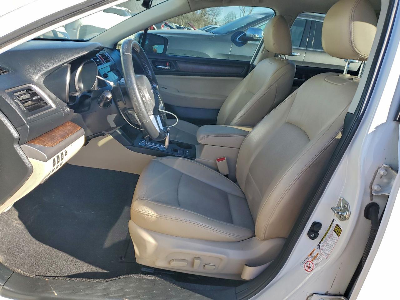 2015 Subaru Outback 2.5I Limited VIN: 4S4BSBNC6F3280687 Lot: 94451105