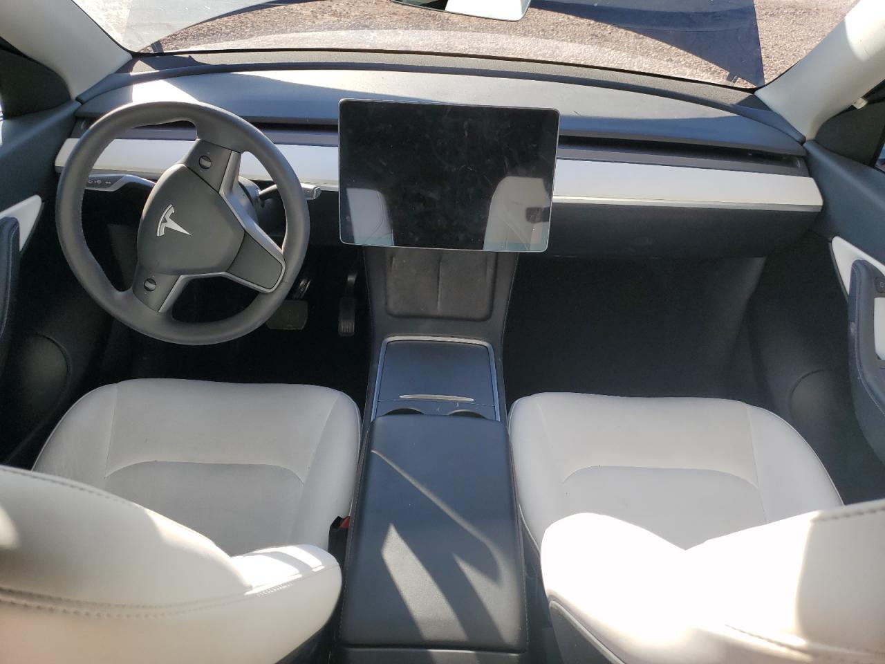 2022 Tesla Model Y VIN: 7SAYGDEE1NF508614 Lot: 92357475