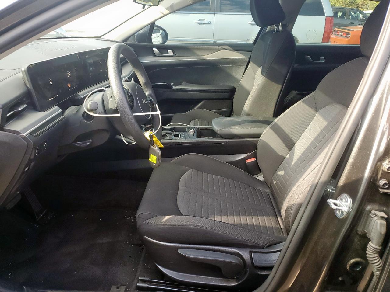 2025 Kia K5 Lxs VIN: KNAG24J73S5293598 Lot: 89473775