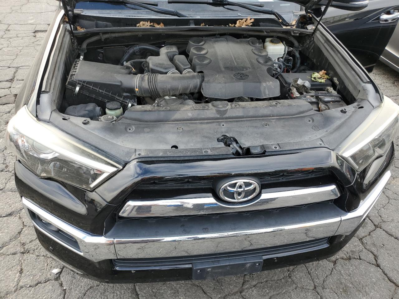 2015 Toyota 4Runner Sr5/Sr5 Premium VIN: JTEBU5JR0F5267198 Lot: 91794605