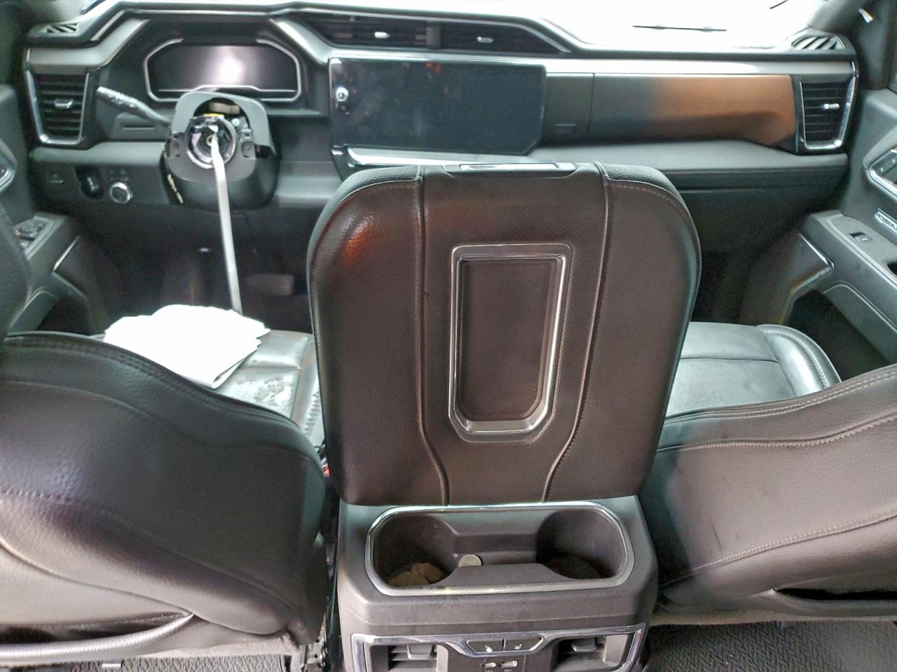 2022 GMC Sierra K1500 Denali VIN: 1GTUUGET3NZ571731 Lot: 93474095