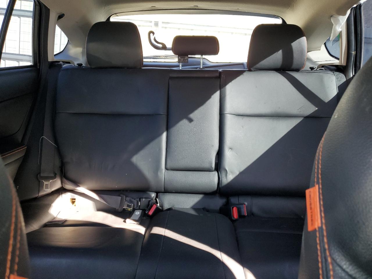 2016 Subaru Crosstrek Limited VIN: JF2GPAKC1G8207050 Lot: 90979895