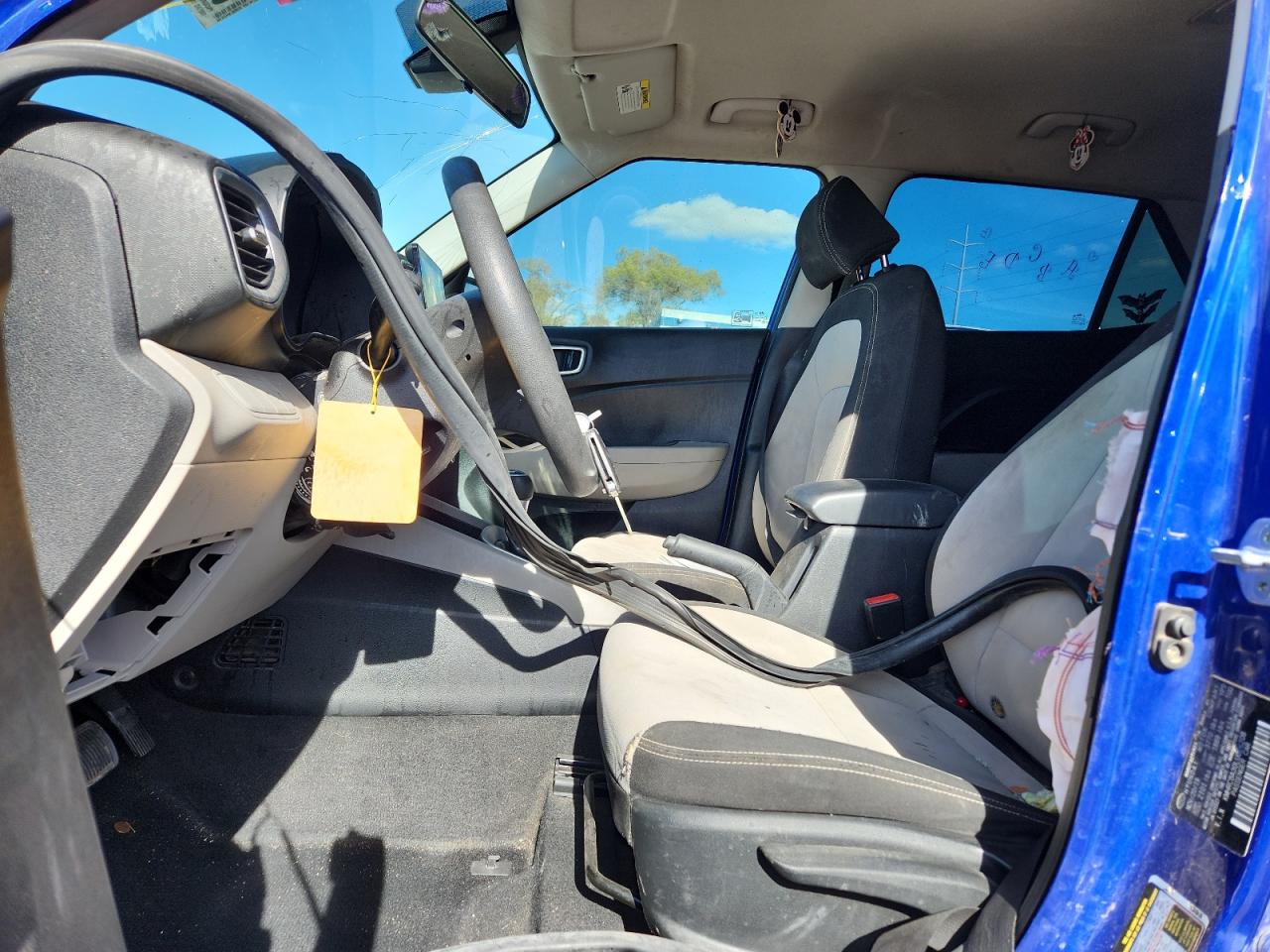 2020 Hyundai Venue Sel VIN: KMHRC8A30LU026208 Lot: 92885145