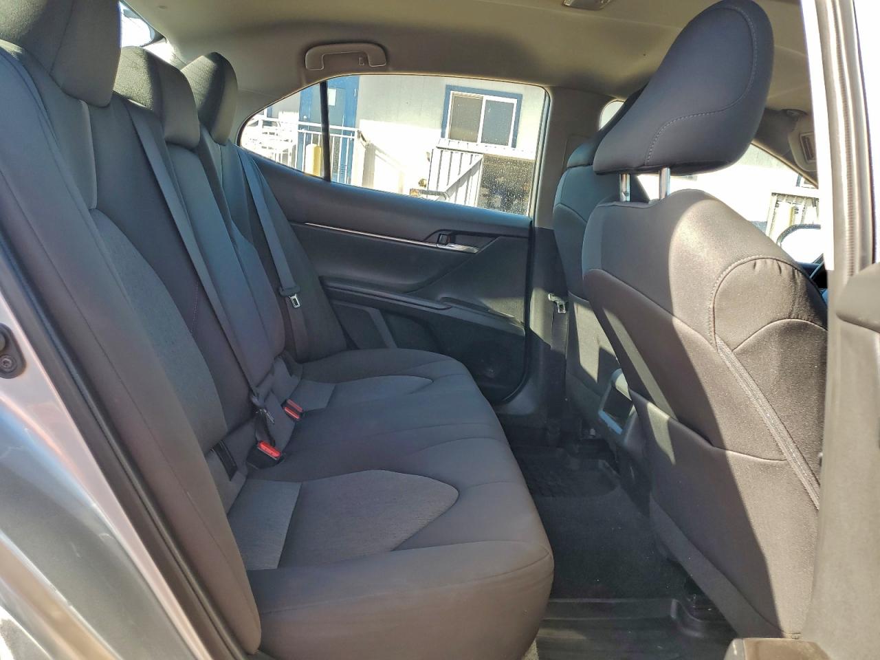 2022 Toyota Camry Le VIN: 4T1C11AK2NU694993 Lot: 92758685