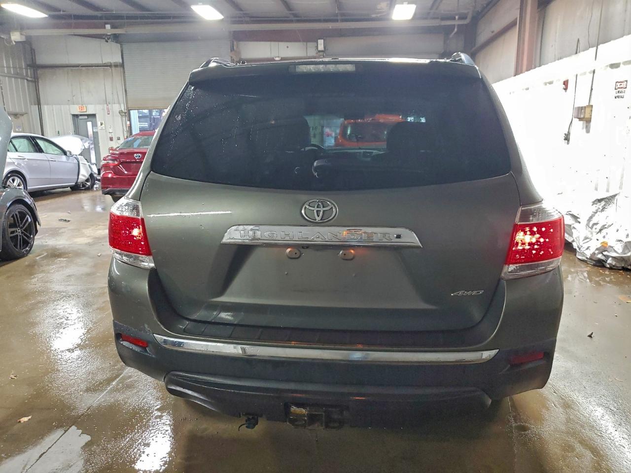 2011 Toyota Highlander Base VIN: 5TDBK3EH9BS087366 Lot: 94148735