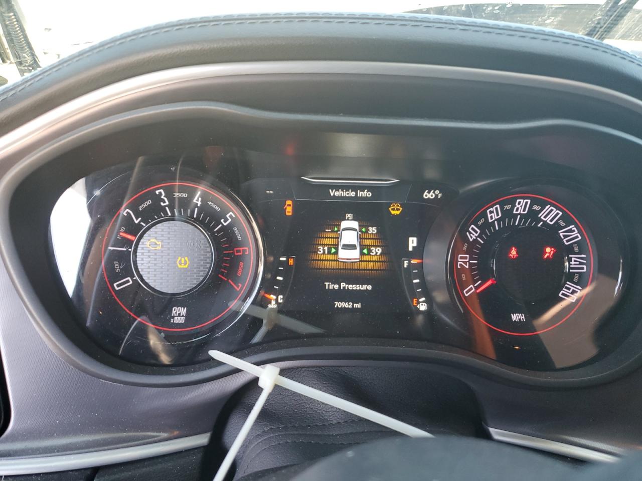 2021 Dodge Challenger R/T VIN: 2C3CDZBT5MH627943 Lot: 92531505