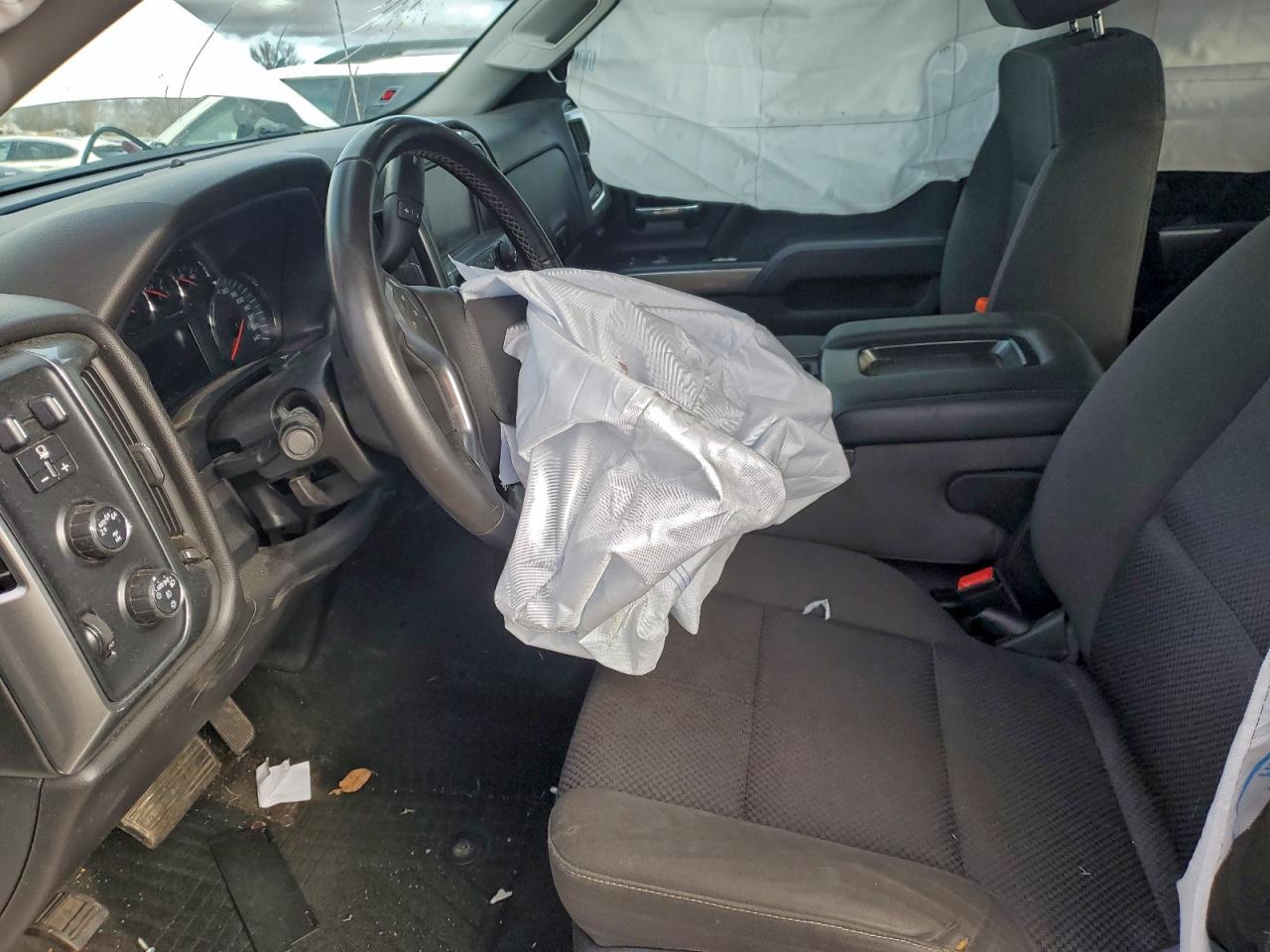 2017 Chevrolet Silverado K1500 Lt VIN: 1GCVKREC9HZ314678 Lot: 93021985