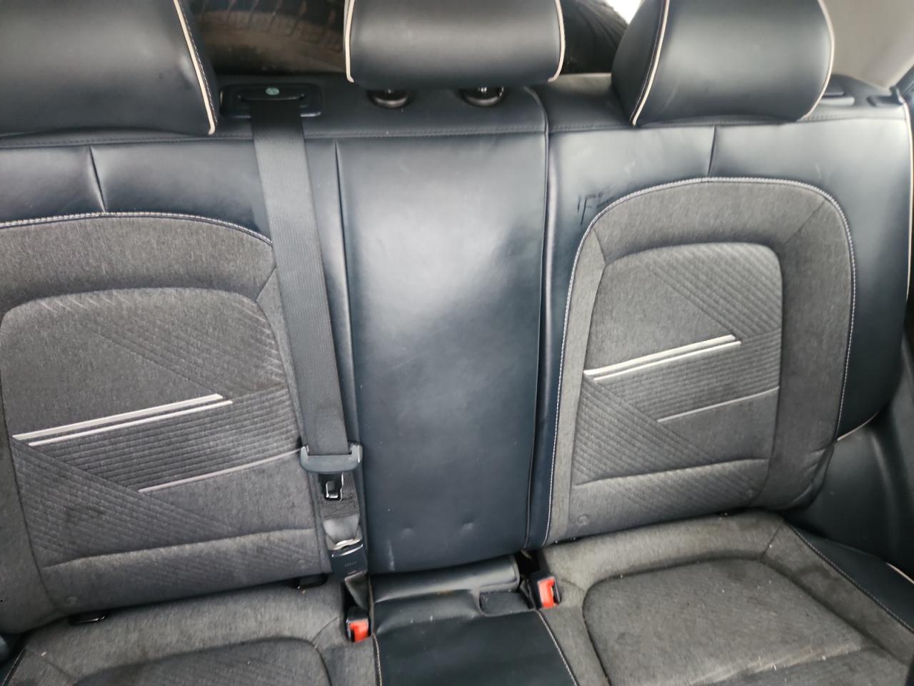 2023 Hyundai Venue Sel VIN: KMHRC8A30PU227192 Lot: 92868515