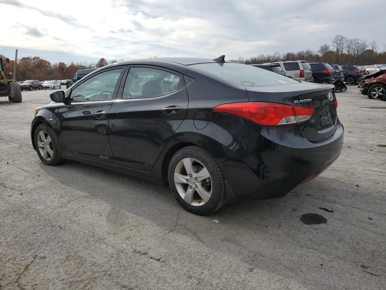 2013 Hyundai Elantra Gls VIN: 5NPDH4AE3DH403295 Lot: 91482625