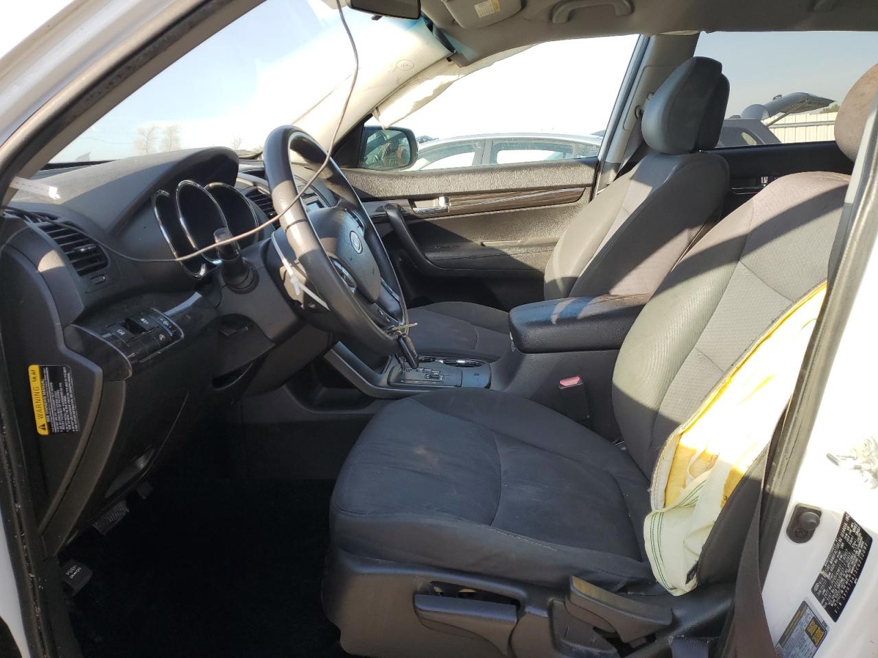 2012 Kia Sorento Base VIN: 5XYKT3A13CG212091 Lot: 92293935