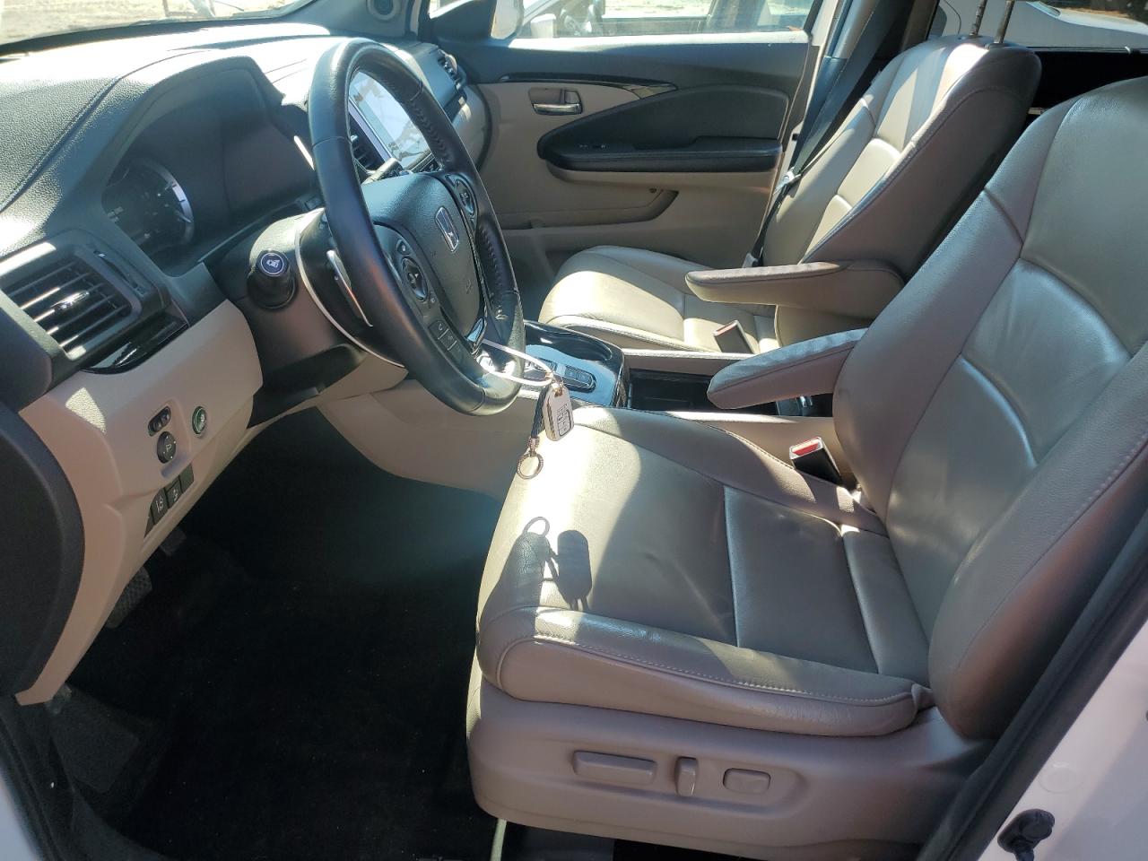 2017 Honda Pilot Touring VIN: 5FNYF5H97HB039487 Lot: 90976975