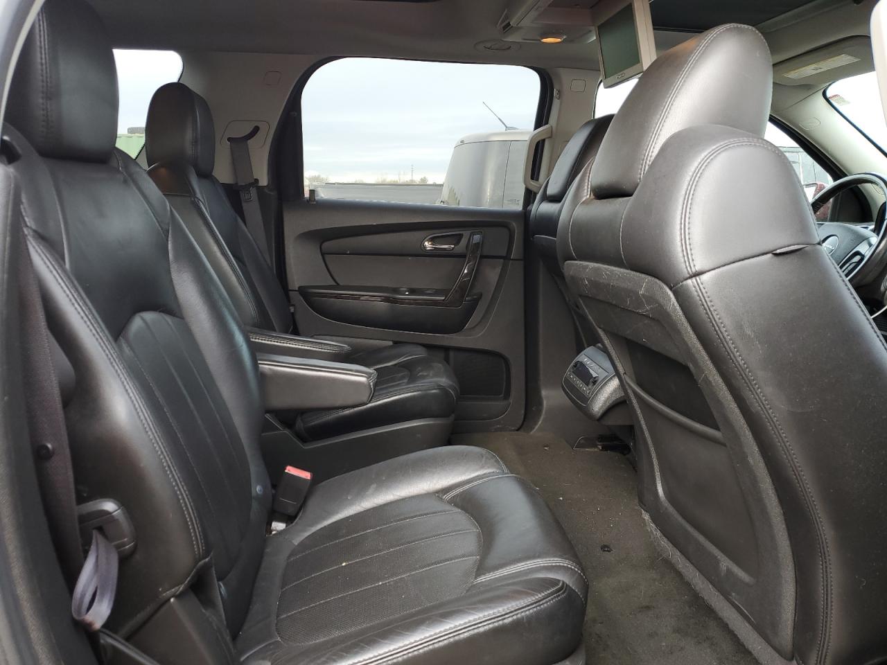 2011 GMC Acadia Denali VIN: 1GKKVTEDXBJ275934 Lot: 92850785