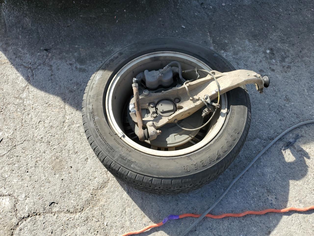 2011 Infiniti G37 Base VIN: JN1CV6AP0BM302481 Lot: 92238575