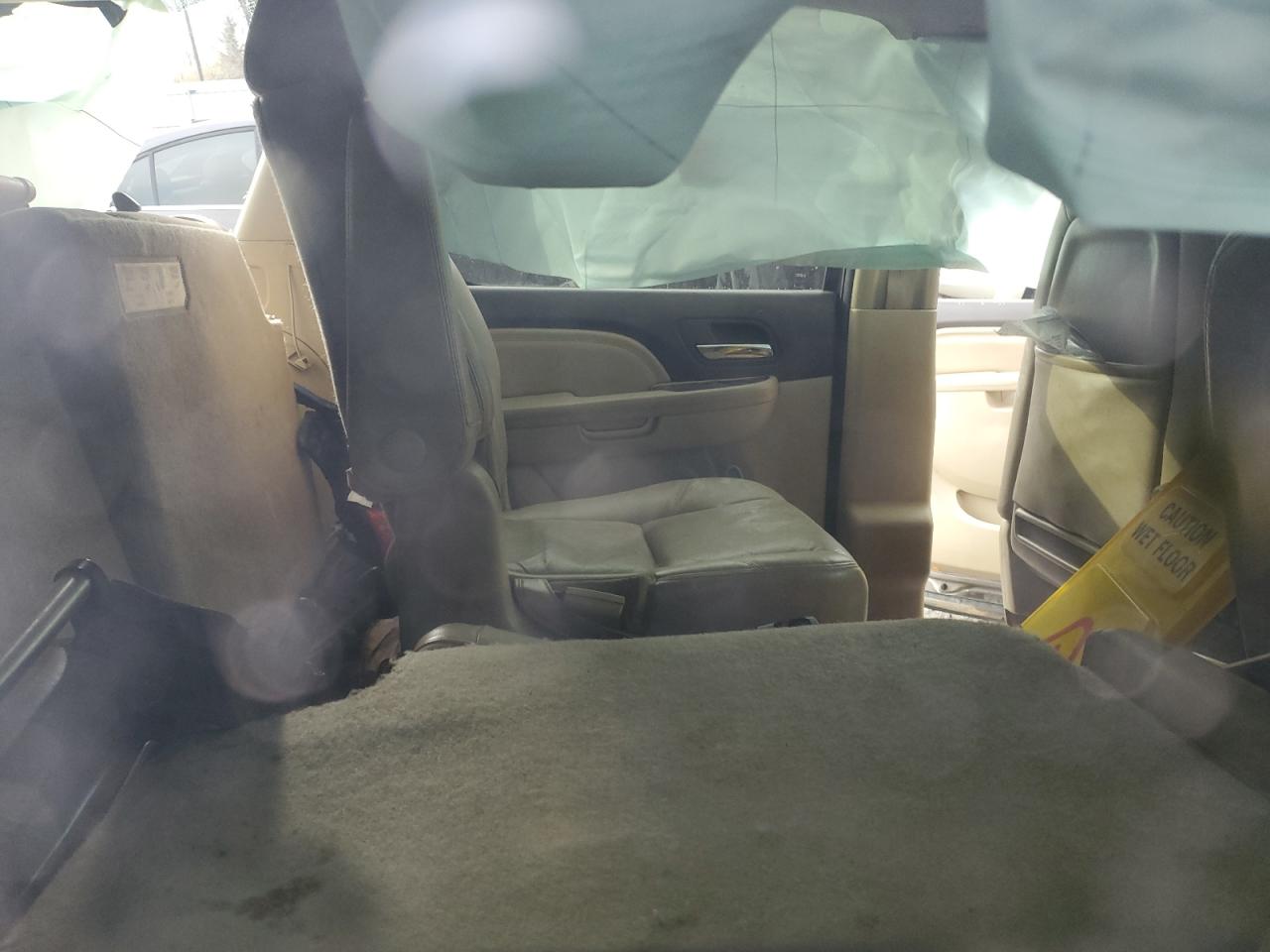 2011 GMC Yukon Denali VIN: 1GKS2EEF8BR210796 Lot: 93483955