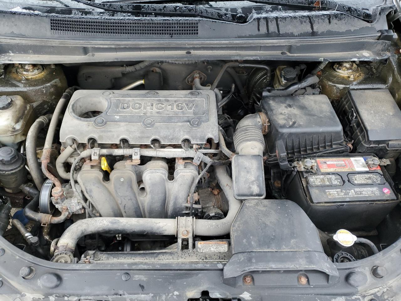 2012 Kia Rondo VIN: KNAHH8A89C7376218 Lot: 92784475