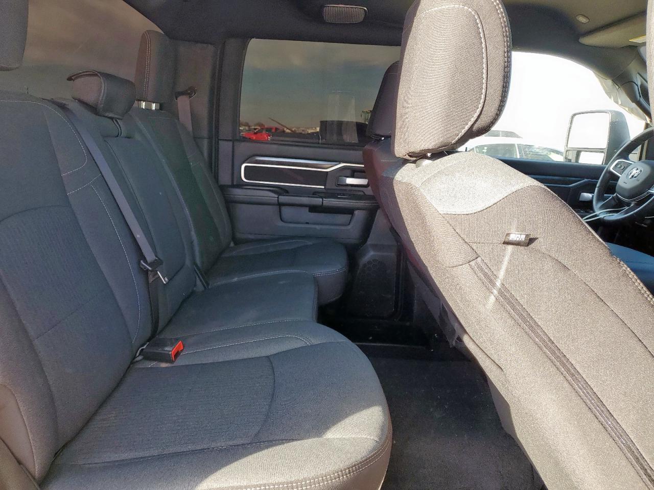 2024 Ram 3500 Big Horn VIN: 3C63RRHL2RG391643 Lot: 92951255