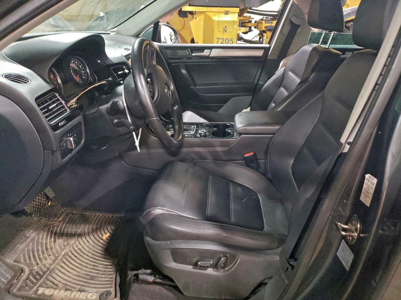 2014 Volkswagen Touareg V6 VIN: WVGEF9BP2ED007790 Lot: 94287475