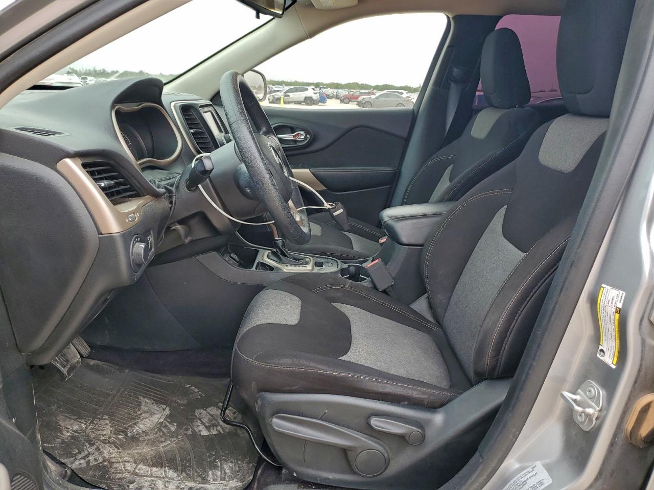 2017 Jeep Cherokee Sport VIN: 1C4PJLAB7HW669128 Lot: 93294255