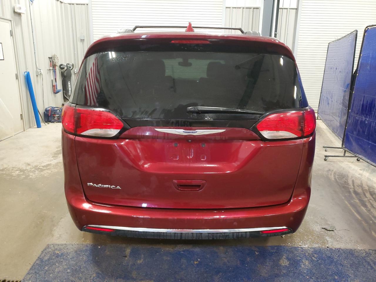 2019 Chrysler Pacifica Touring L VIN: 2C4RC1BG7KR680521 Lot: 92469225