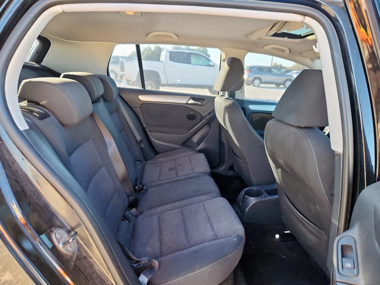 2010 Volkswagen Golf VIN: WVWDB7AJ5AW396971 Lot: 91079255