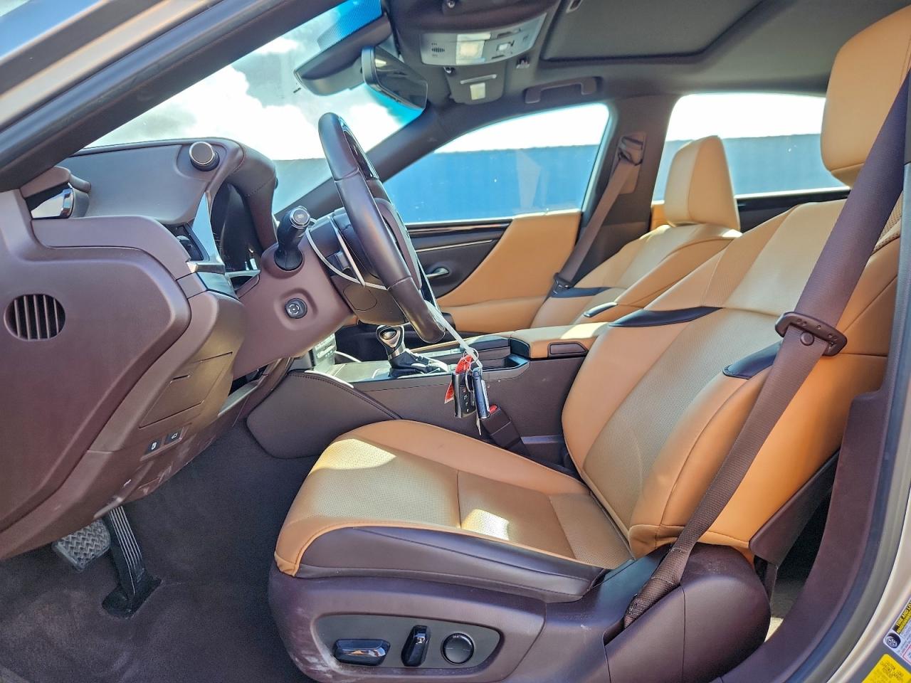 2021 Lexus Es 350 Base VIN: 58ADZ1B12MU085851 Lot: 94343415