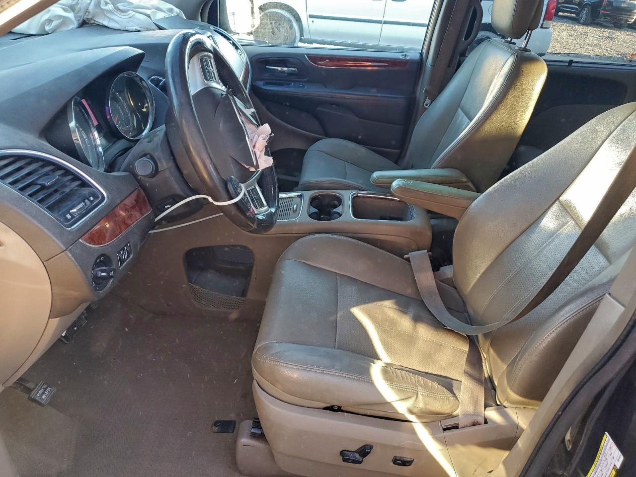 2014 Chrysler Town & Country Touring L VIN: 2C4RC1CG5ER312616 Lot: 94562635