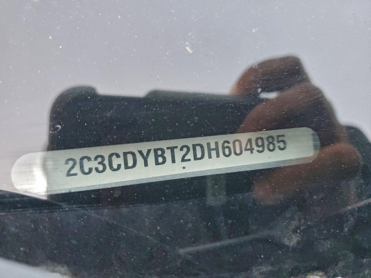 2013 Dodge Challenger R/T VIN: 2C3CDYBT2DH604985 Lot: 94355365