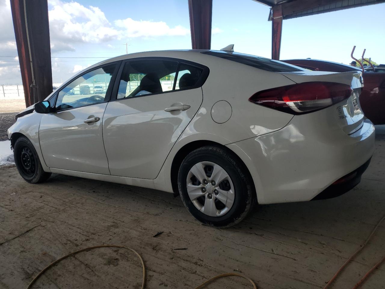 2017 Kia Forte Lx VIN: 3KPFK4A77HE038223 Lot: 91425435