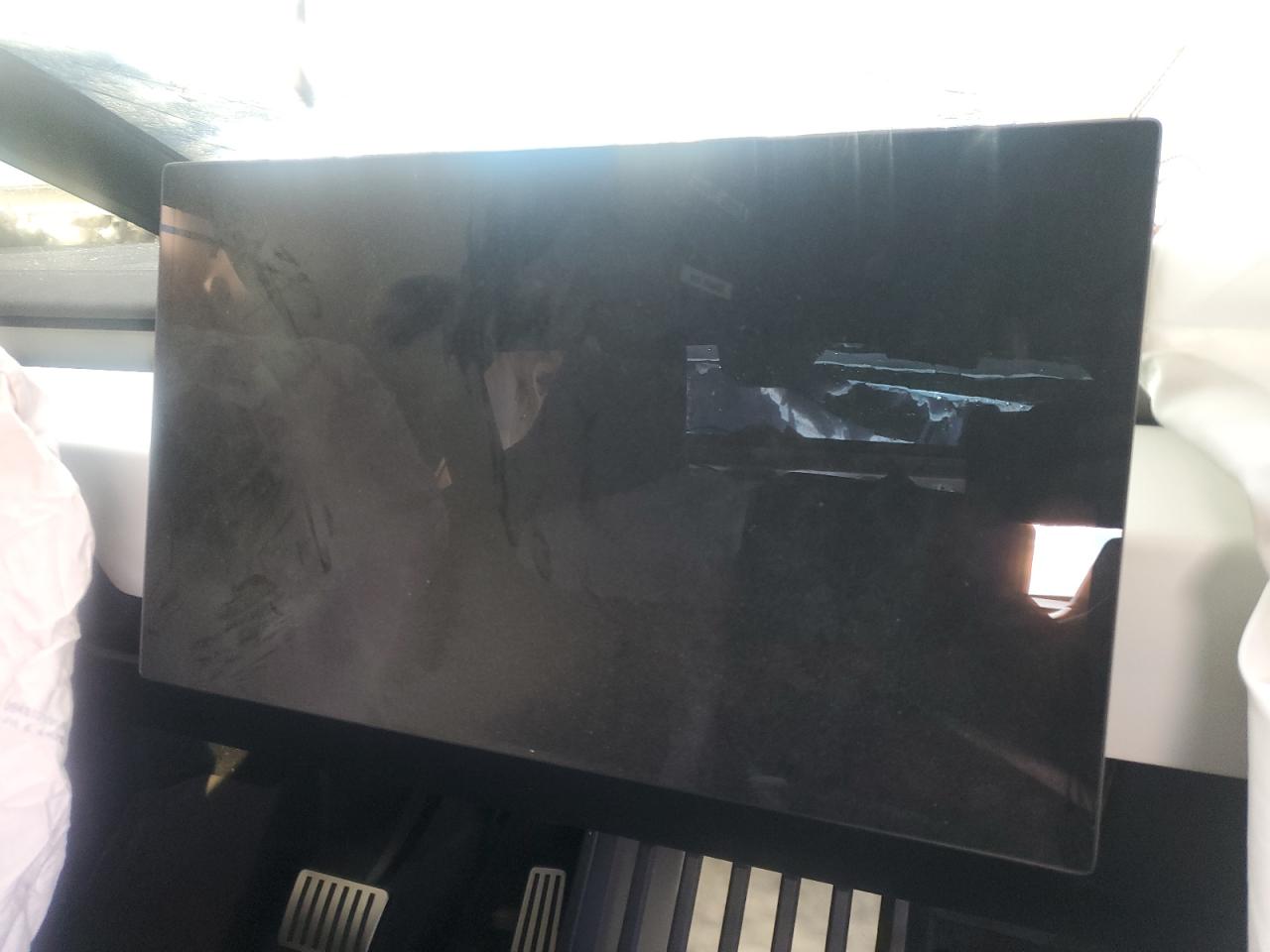 2024 Tesla Cybertruck VIN: 7G2CEHEE3RA006918 Lot: 91034415