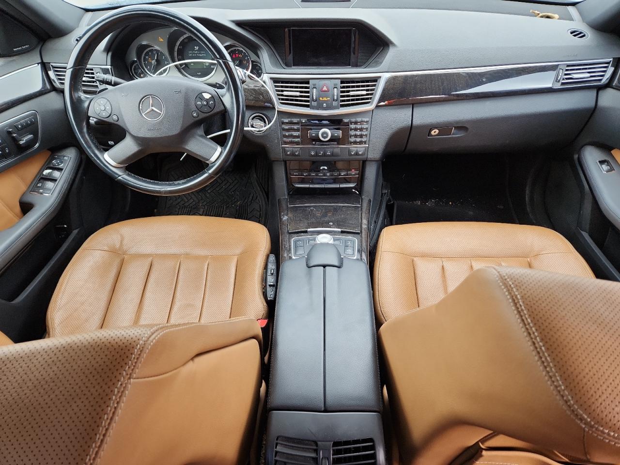 2010 Mercedes-Benz E 550 VIN: WDDHF7CB3AA017951 Lot: 93146305