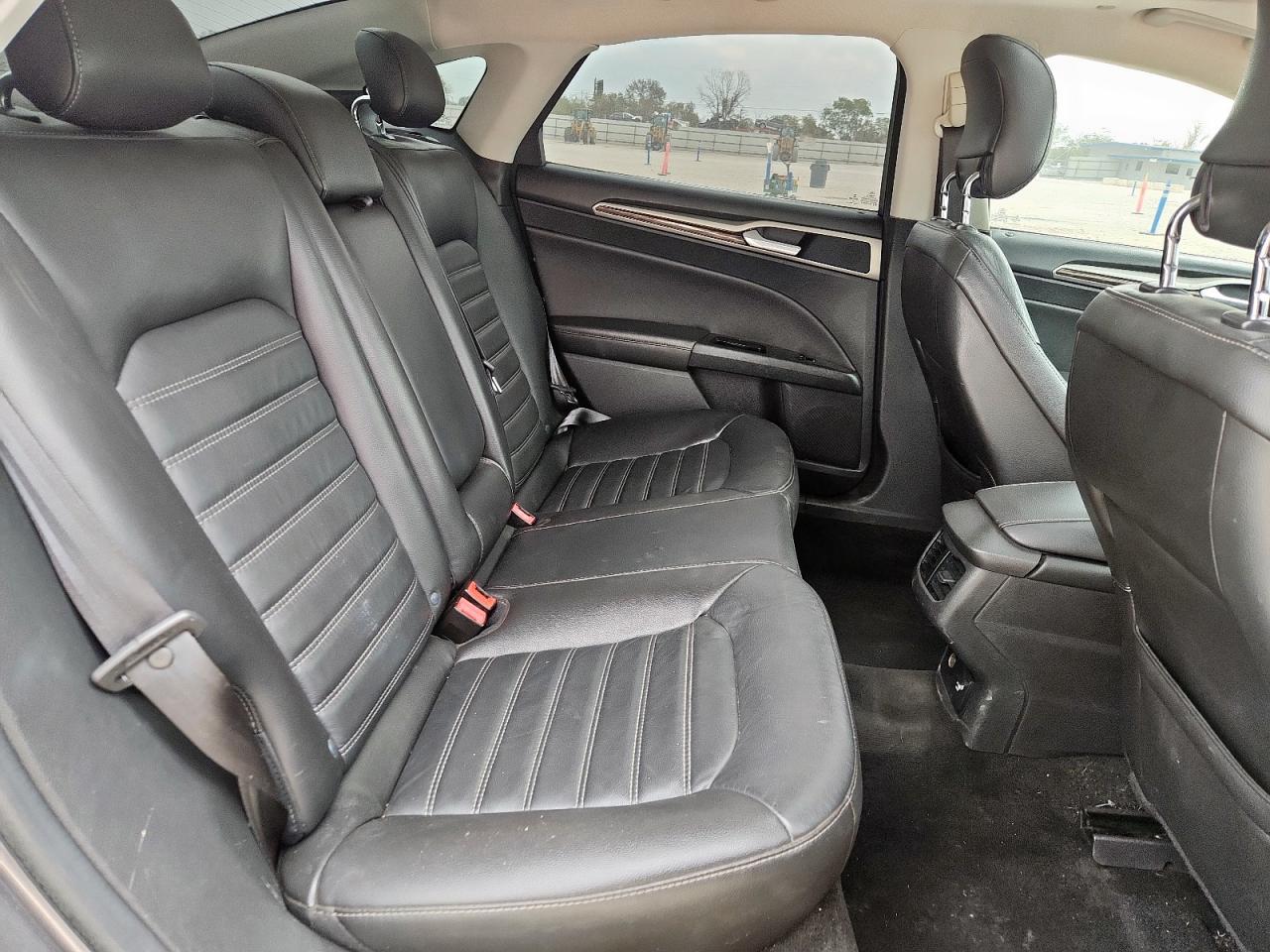 2013 Ford Fusion Se Hybrid VIN: 3FA6P0LU8DR208269 Lot: 93477425