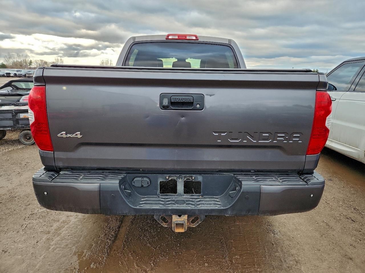 2017 Toyota Tundra Crewmax 1794 VIN: 5TFAY5F1XHX586493 Lot: 94387895