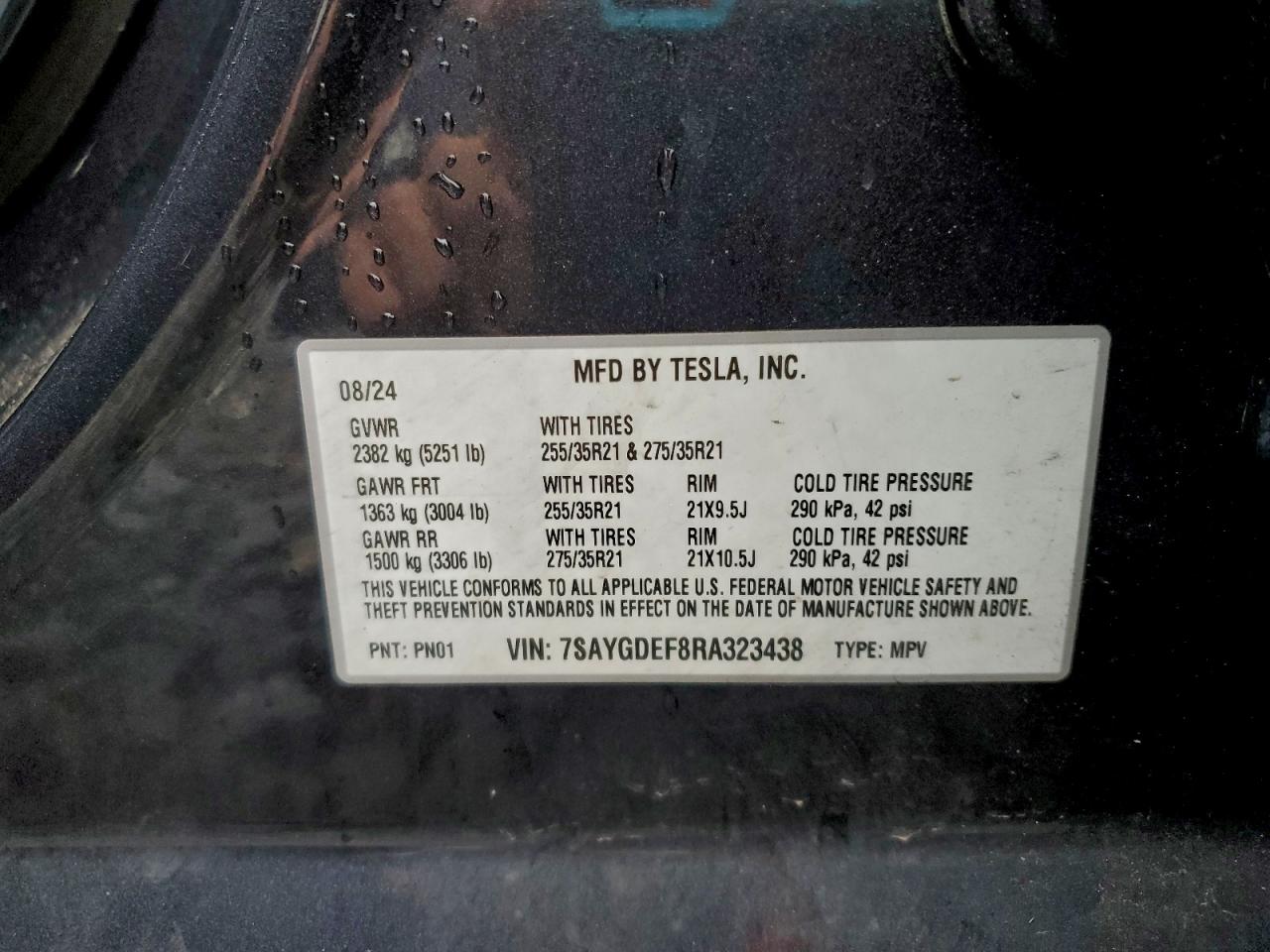 2024 Tesla Model Y VIN: 7SAYGDEF8RA323438 Lot: 93297575