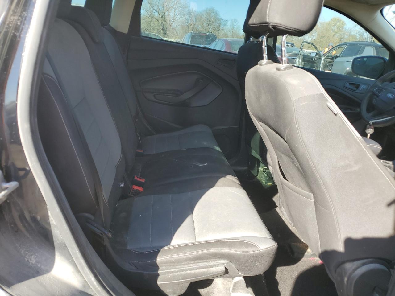 2017 Ford Escape S VIN: 1FMCU0F79HUD84334 Lot: 92671395