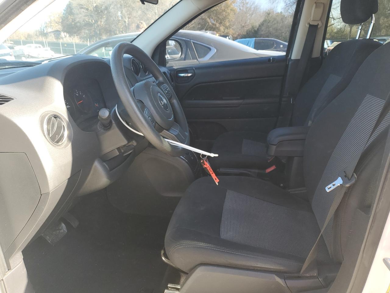 2013 Jeep Compass Sport VIN: 1C4NJDBB5DD222802 Lot: 92083215