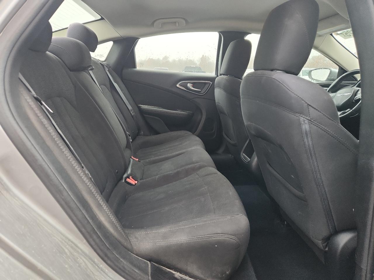 2015 Chrysler 200 Limited VIN: 1C3CCCAB4FN612532 Lot: 93079825