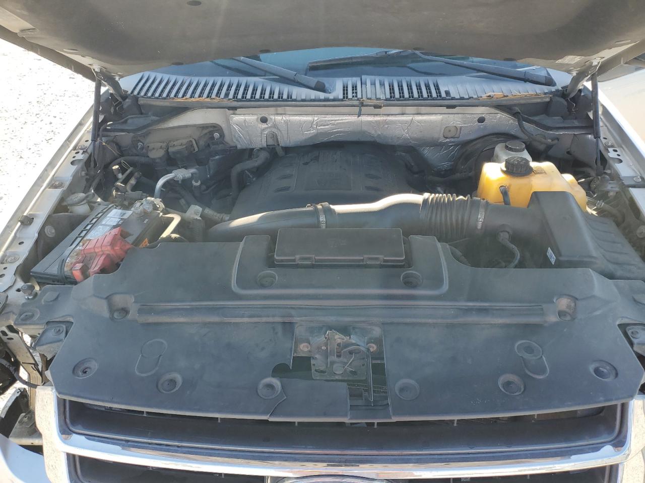 2015 Ford Expedition Xlt VIN: 1FMJU1HTXFEF49936 Lot: 92344965