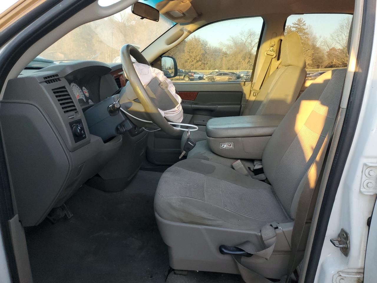 2006 Dodge Ram 1500 St VIN: 1D7HU18286S675777 Lot: 92346125