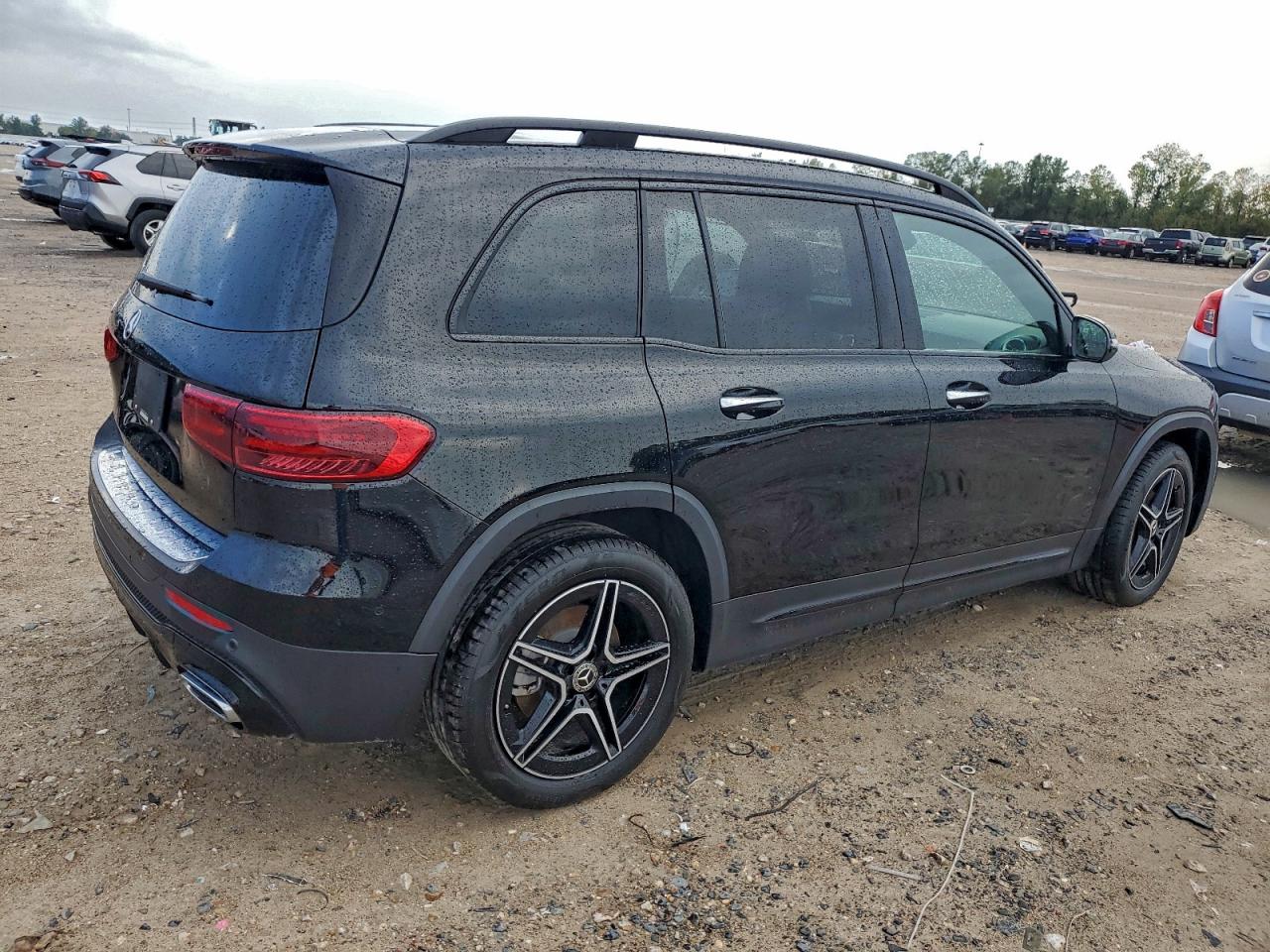 Фото: W1N4M4GB4RW349685