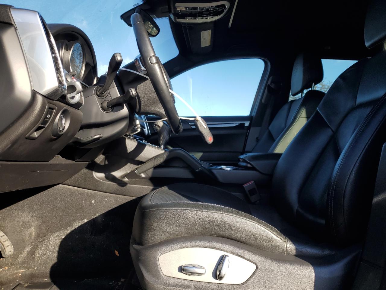 2014 Porsche Cayenne VIN: WP1AA2A2XELA97161 Lot: 92679865