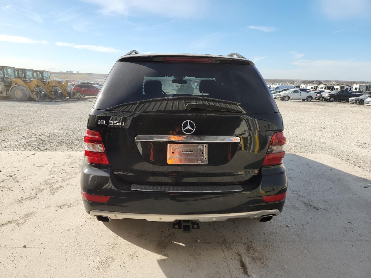 2011 Mercedes-Benz Ml 350 VIN: 4JGBB5GB8BA681105 Lot: 92430935